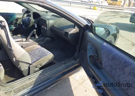 2002 Chevrolet Camaro Z28 z USA, uszkodzony, nr VIN 2G1FP22G022134223